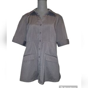Professions Smock, Cosmetology, Veterinarian, School, College See Measurements